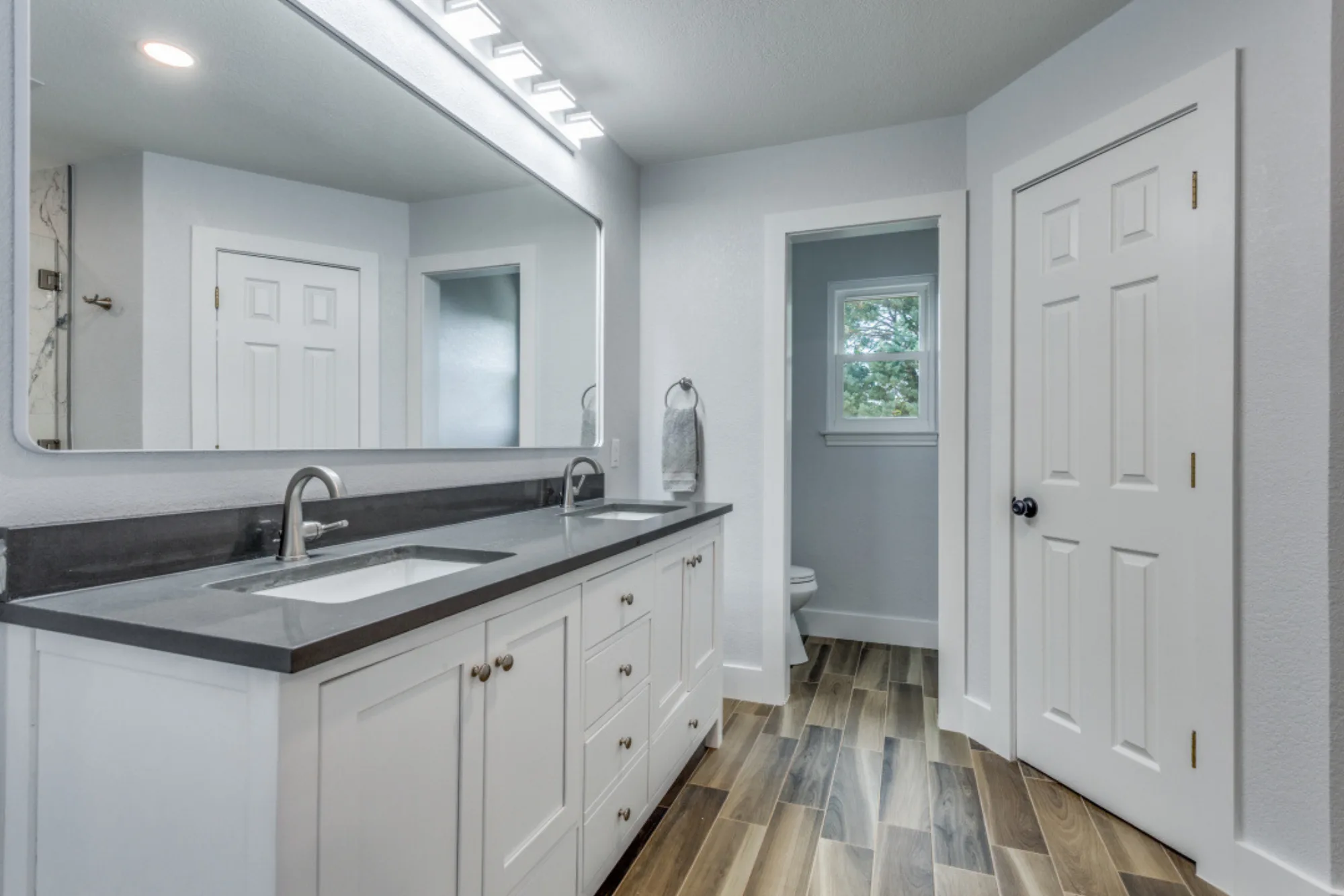 Finished interior detail from the High Cliff Dr residential remodel